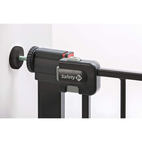 Safety 1st Safety 1st SecurTech® Simply Close Metal Gate 2