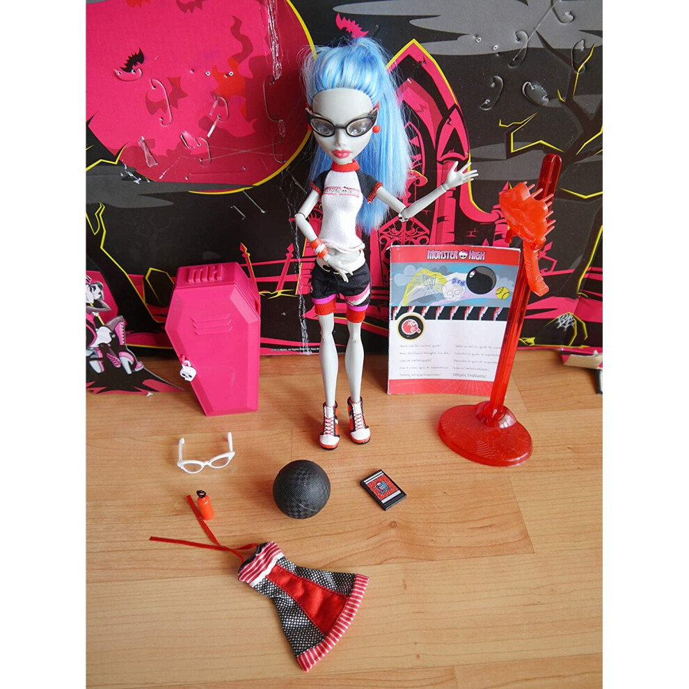 Disney Monster High Ghoulia Yelps Physical Deaducation By Mattel
