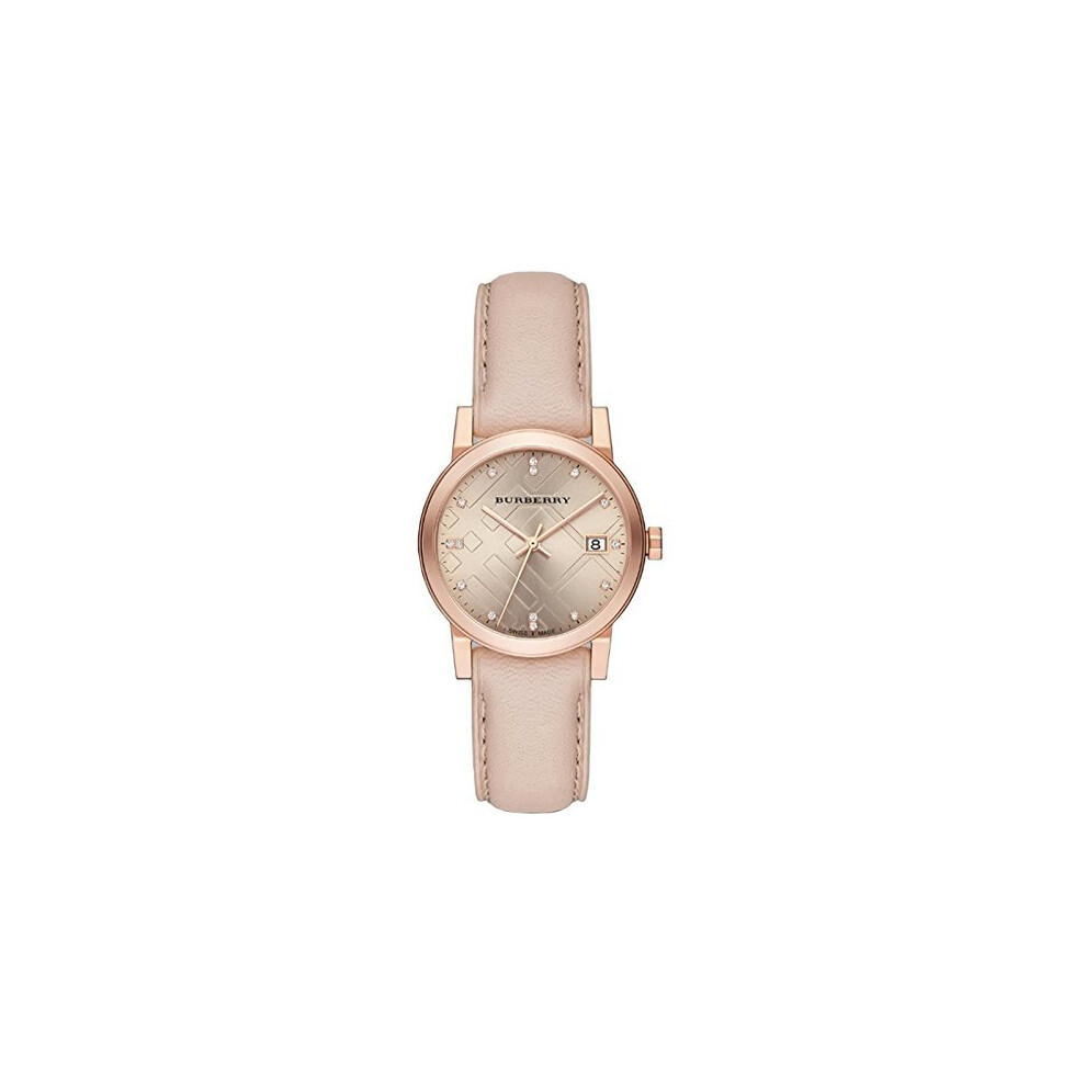 BURBERRY BU9131 Women's Leather Strap Wrist Watch