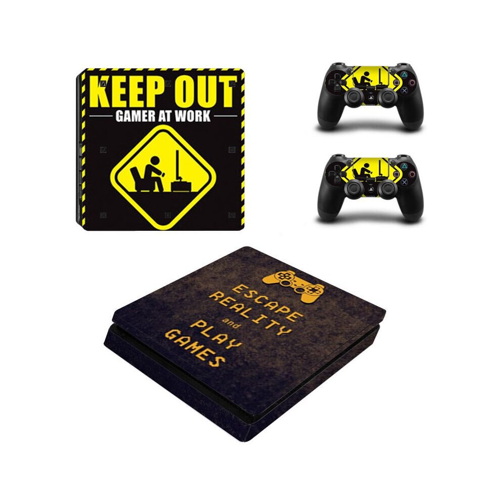 (Gamer 2) Ps4 Slim Pvc Stickers For Console + 2 Controllers 5056543415523