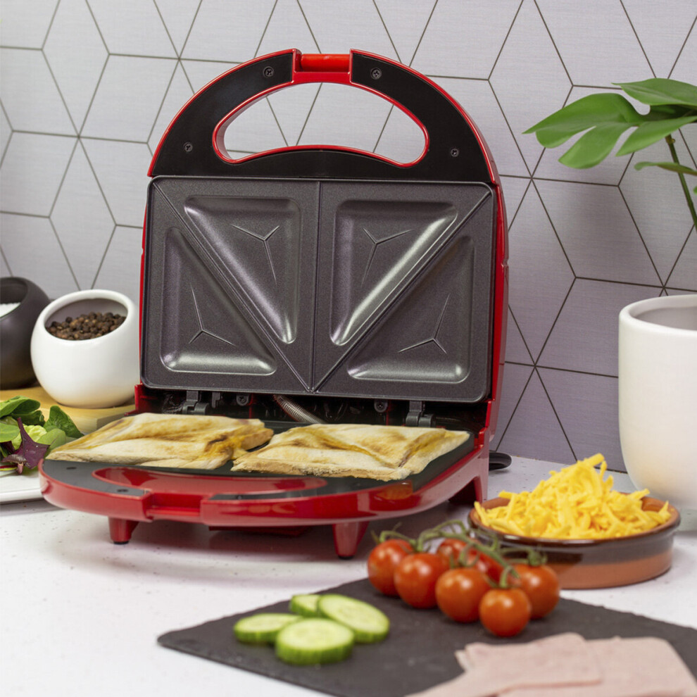 Quest 750W 2 Slice Non Stick Sandwich Toastie Maker | Red