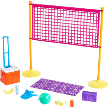 Barbie liebt den Ozean Strandspielset, mit Volleyballnetz & Zubehör, aus recyceltem Kunststoff, Geschenk für 3 bis 7-Jährige