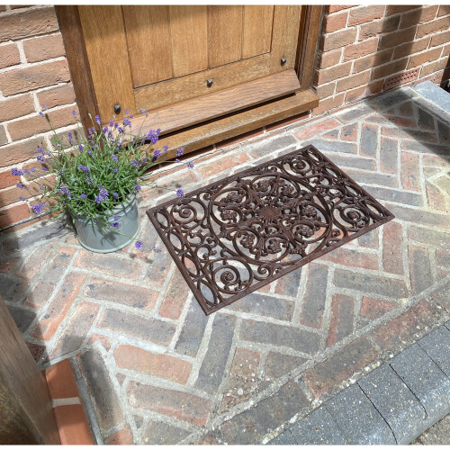 Selections Blenheim Ornate Cast Iron Doormat 2