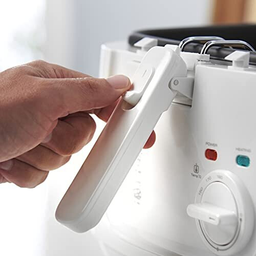 LEWIS'S 2.5 Litre Deep Fat Fryer with Viewing Window & Adjustable Temperature Controls, Easy