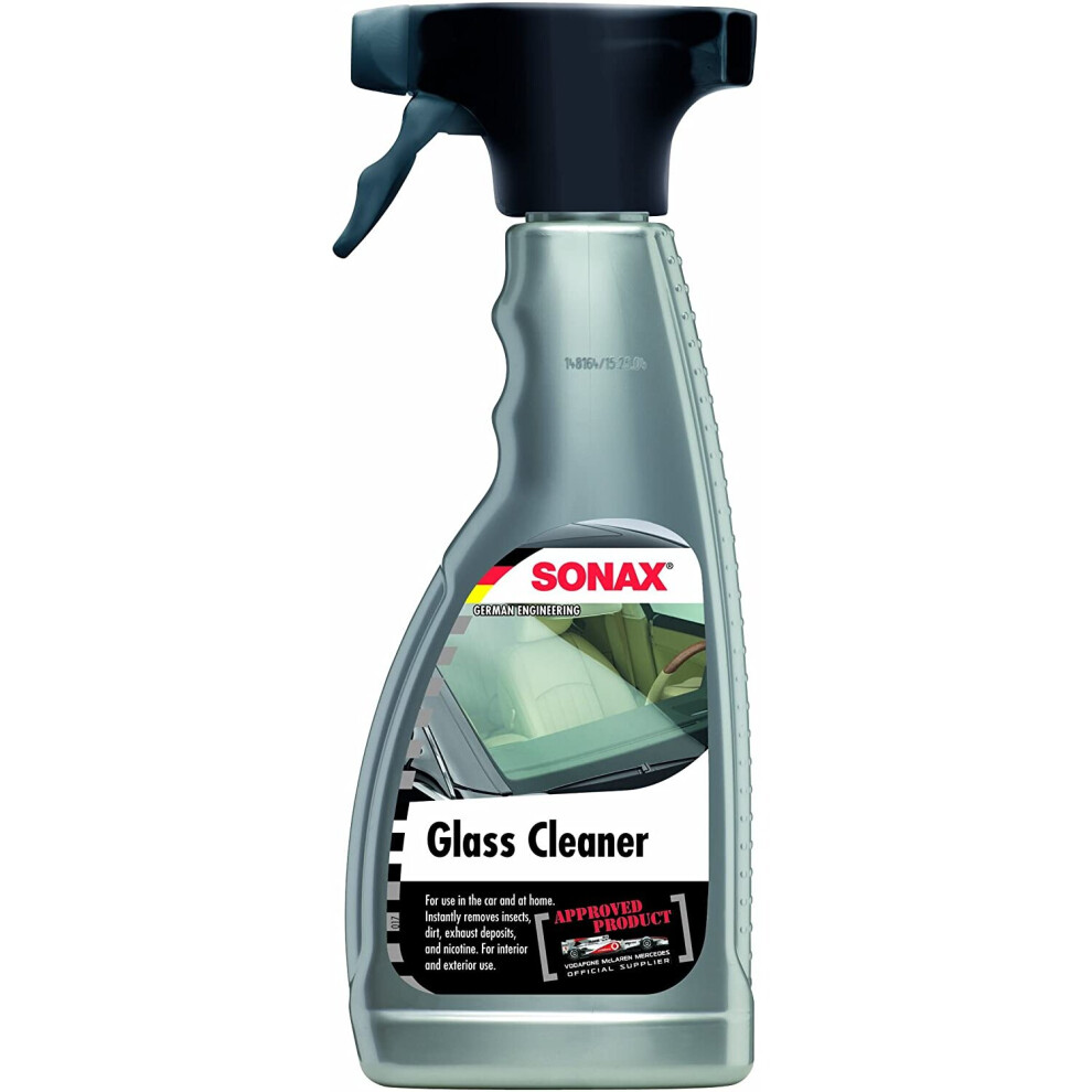 SONAX CLEAR GLASS (500 ml) - For The Car And household. Removes inscets, Dirt And Nicotine instantly. For Interior And Exterior use. | Item-No