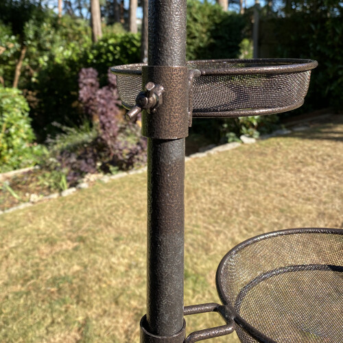 Selections Mesh Seed / Mealworm Tray for Metal Bird Feeding Stations 2