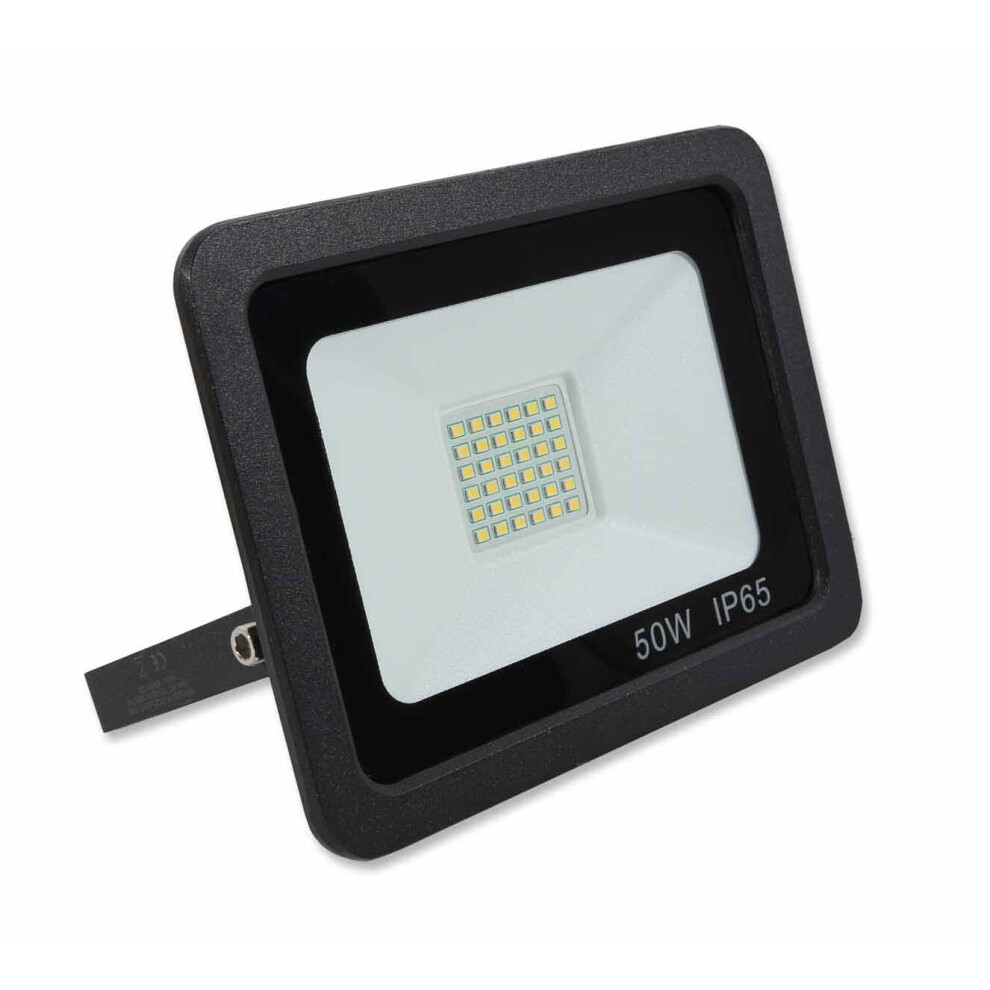 (50w, Day White 6500K) LED Floodlight 12V DC Outdoor Solar Lighting Garden Security Flood Light