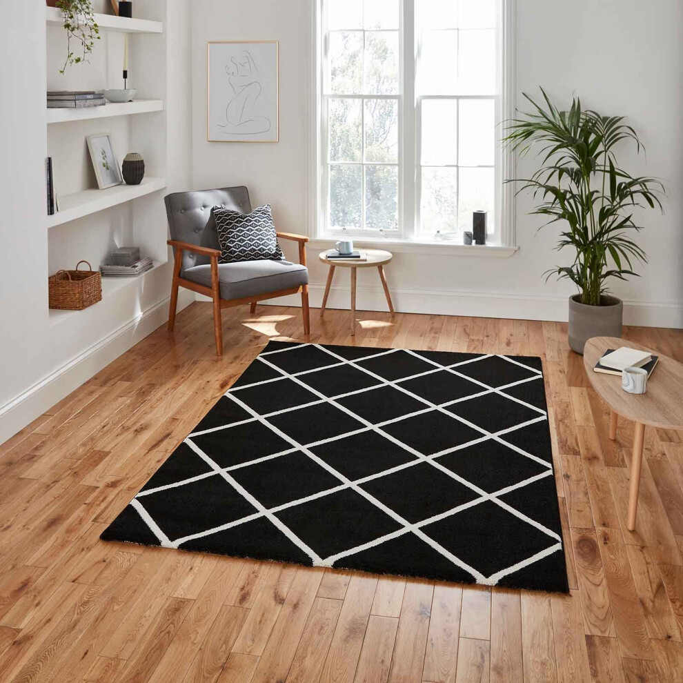 (Black/White, 160 x 220 cm) Modern Geometric Diamond Rugs Small Large Bedroom Living Room Rug Soft Carpet UK