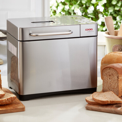Cooks Professional Cooks Professional Bread Maker with Fruit and Seed Dispenser 2