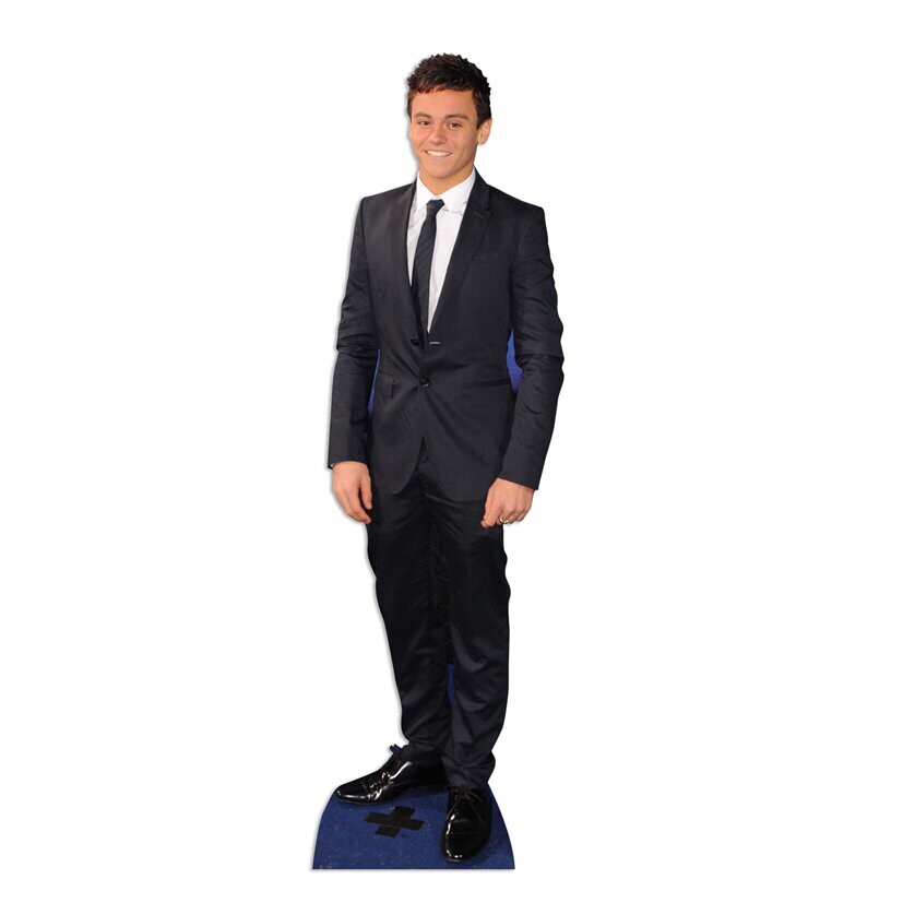 Regé-Jean Page 'Black Suit' (British Actor) Lifesize Mini Cardboard Cutout / Standee - Cutouts - Foto 9