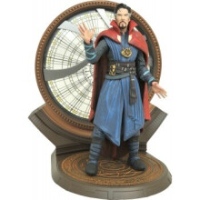 Diamond Select Toys - Marvel Select: Doctor Strange Movie Action Figure
