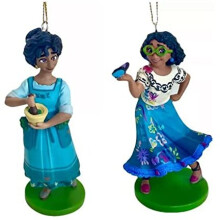 Encanto Julieta Mom & Mirabel Madrigal Ornament Set Figure Figurine 3