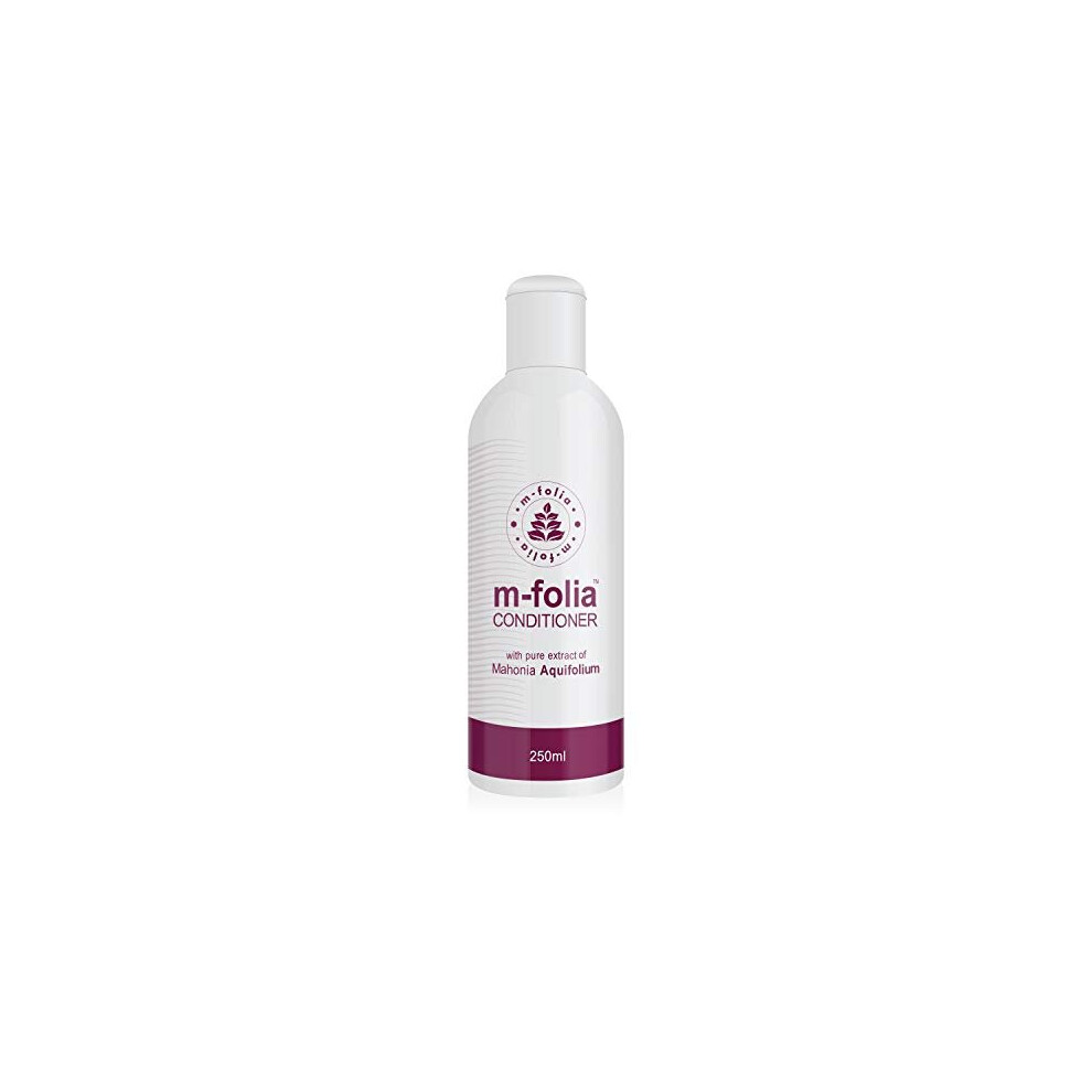 M-Folia Light/Cream Conditioner 250Ml A Rinse Conditioning Treatment For Scalp Psoriasis And Eczema Containing Pure Extract Of Mahonia Aquifolium