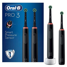 Oral-B Pro 3 2x Electric Toothbrushes with Smart Pressure Sensor, 2 Handles & 2 Cross Action Toothbrush Heads, 3 Modes with Teeth Whitening, Gift