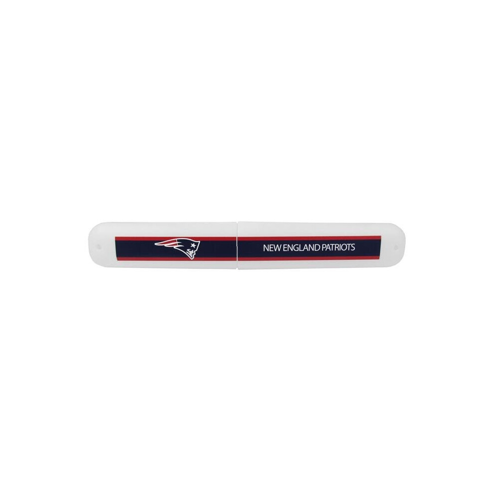 Siskiyousports Siskiyou Ftbc120 Unisex Nfl New England Patriots Travel Toothbrush Case - One Size
