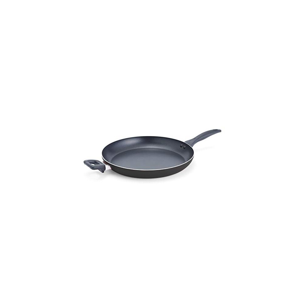 T-Fal A74009 Specialty Nonstick Giant Family Fry Pan Cookware, 13-Inch, Black