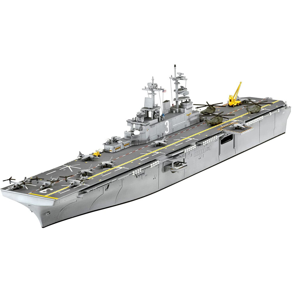 Revell Model Set Assault Carrier Uss Wasp Class