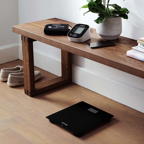 Omron Omron Bathroom Digital Weighing Scales with Bluetooth Compatibility 1