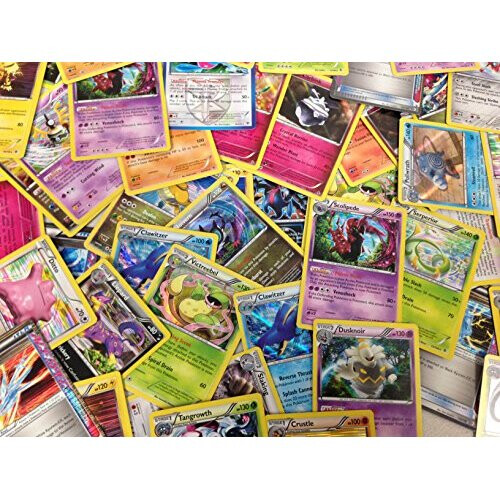 50 carte Pokemon assortite con foil olografici bonus