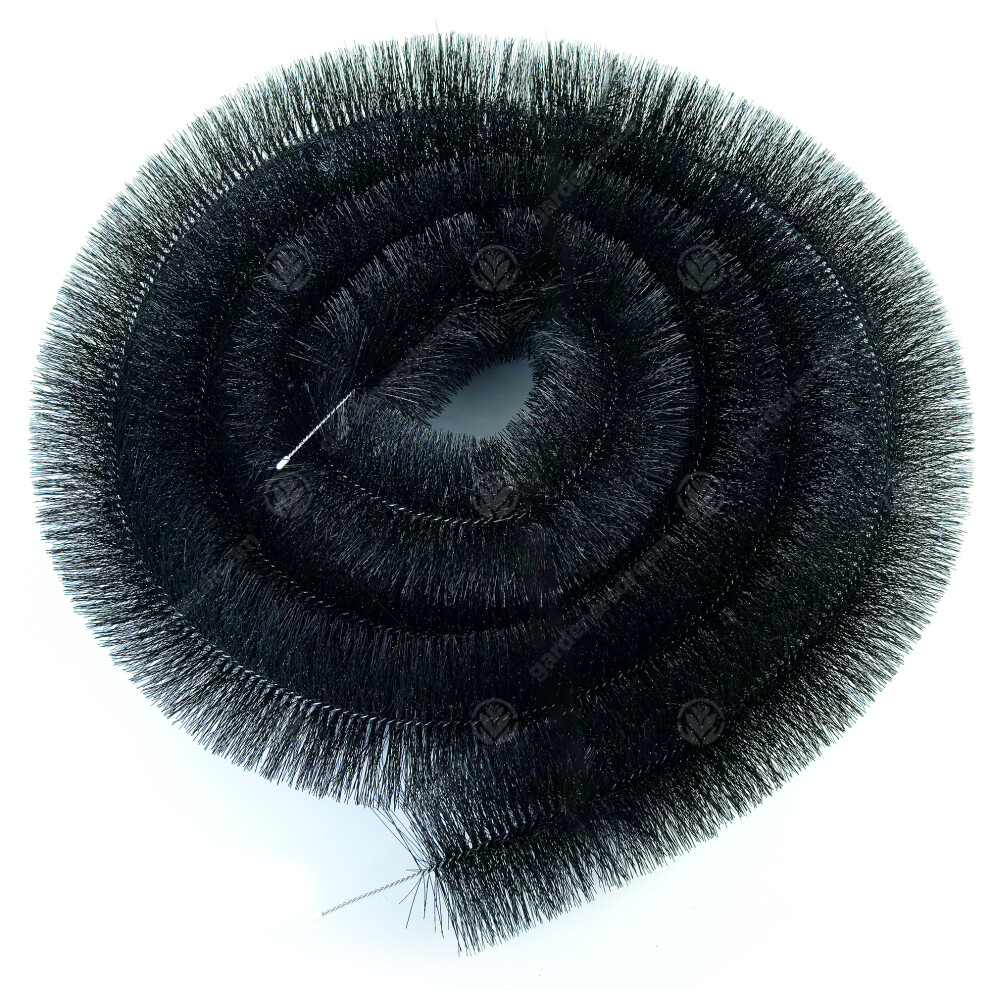(4M) Gardenersdream Gutter Brush Black/White Drain Pipe