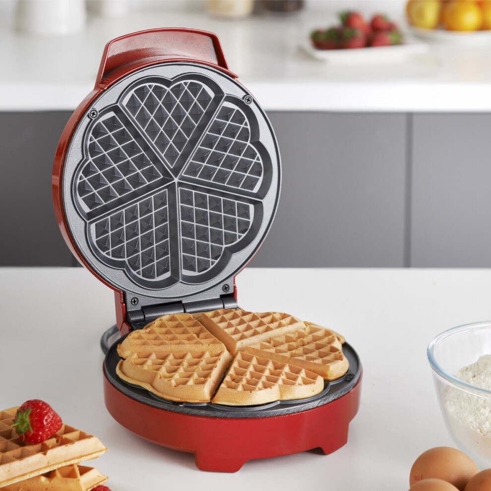 Global Gizmos 37559 Heart Waffle Maker / Non Stick Coating, Accessories