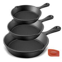 NutriChef NCCI76 Pre-Seasoned Cast Iron Skillet 3 Pieces Kitchen Frying Pan Nonstick Cookware Set w/Drip Spout-Silicone Handles, Scraper-Ele