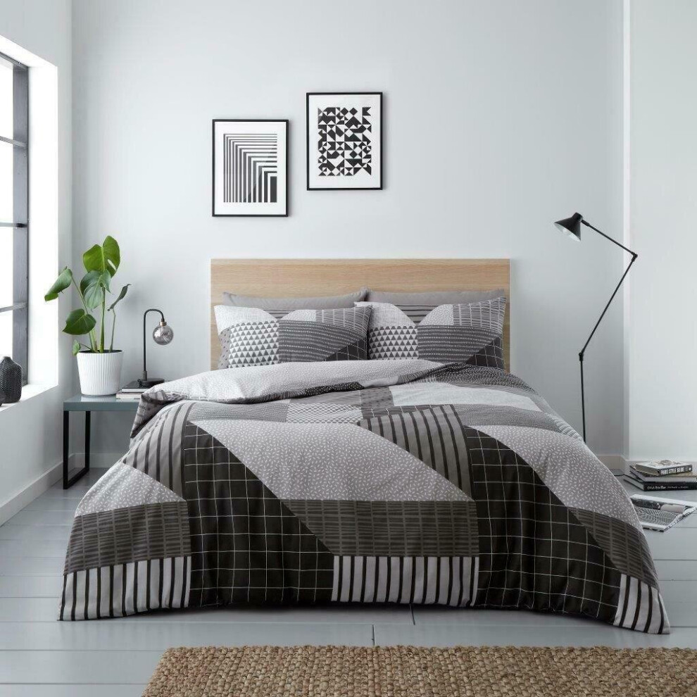 Luxury Reversible Blake Duvet Cover Bedding Set