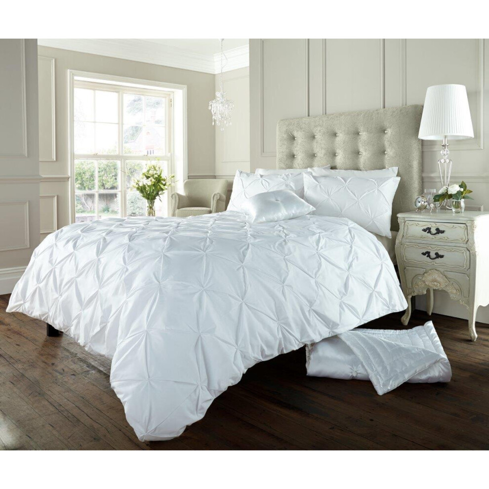 (King, White) Luxury Alford Duvet Cover Bedding Set