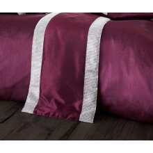 (Aubergine) Luxury Onyx Bed Runner