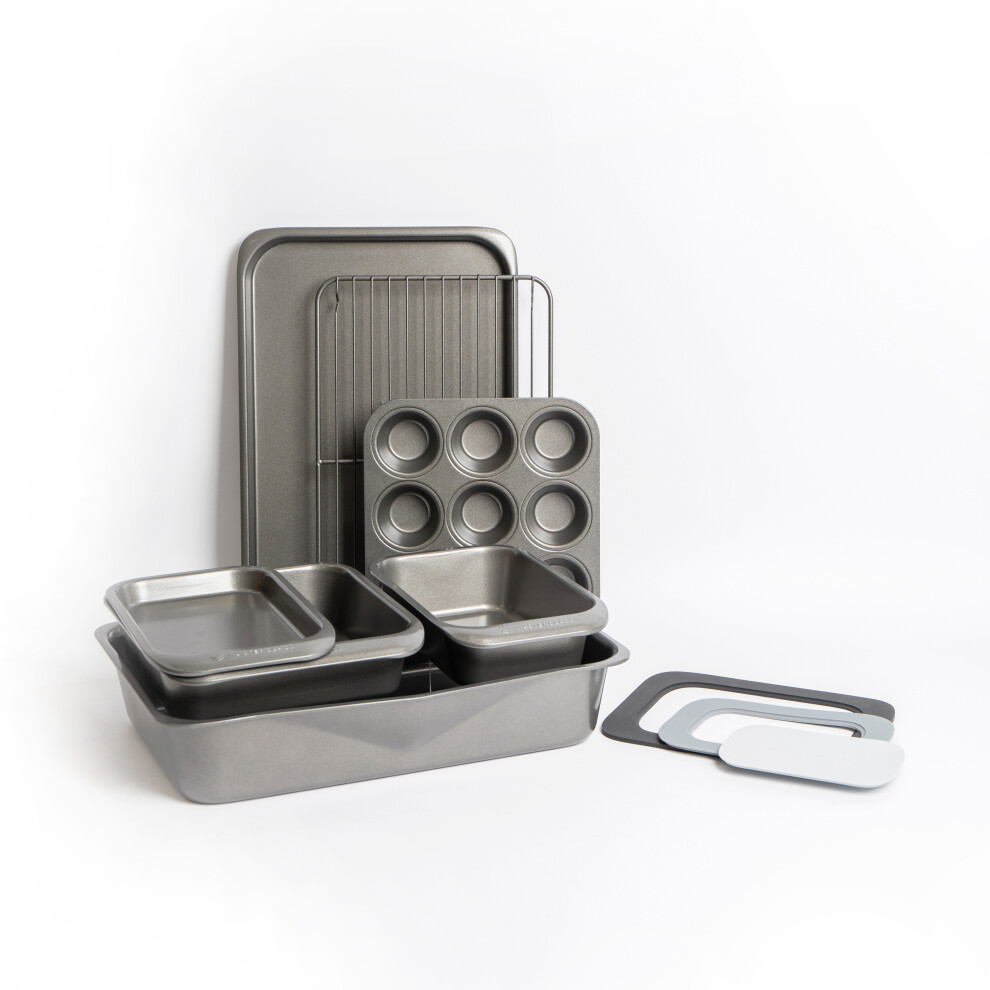 Set of Gift-Boxed Smart Space Stacking Non-Stick Bakeware Set 7 Piece, Three-in-One Trivet Set