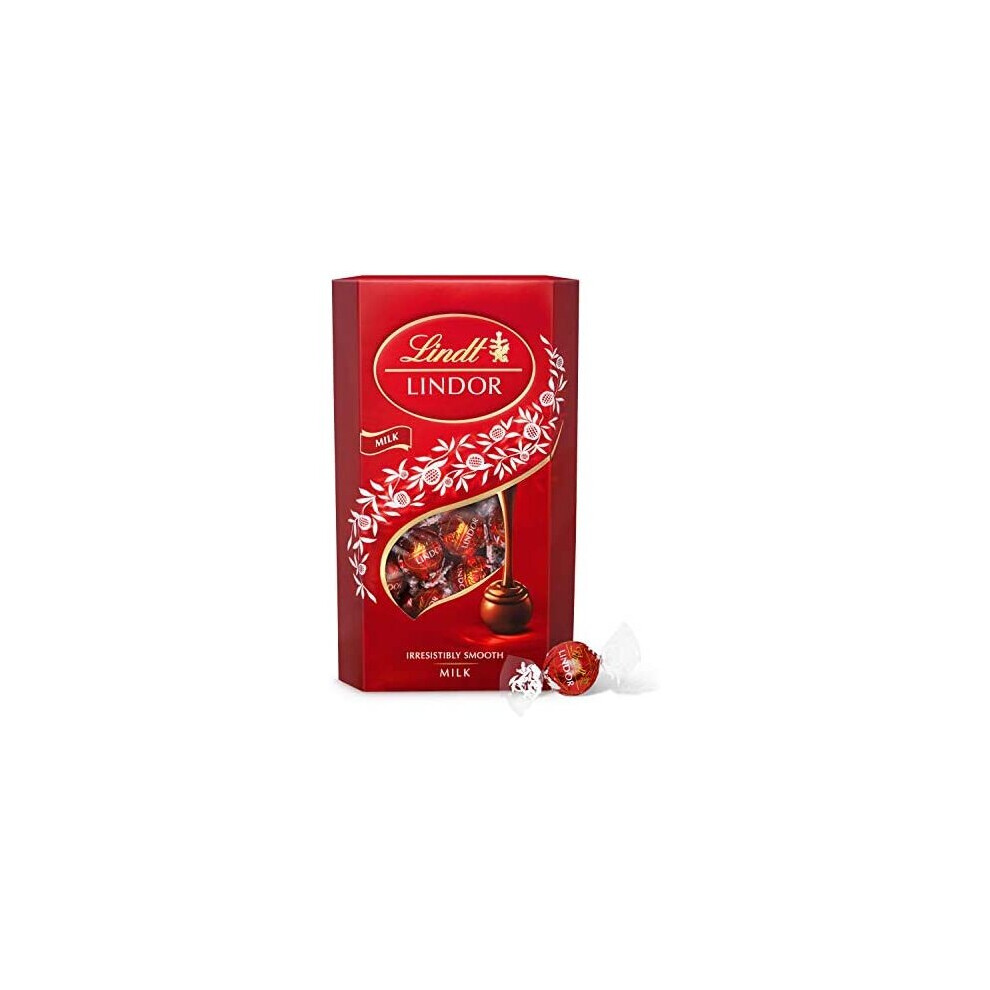 Lindt Lindor Milk Chocolate Truffles Box 600g | Large milk chocolate Lindor truffle box with smooth centres. Ideal Christmas gift and sharing chocolate. - Image 4
