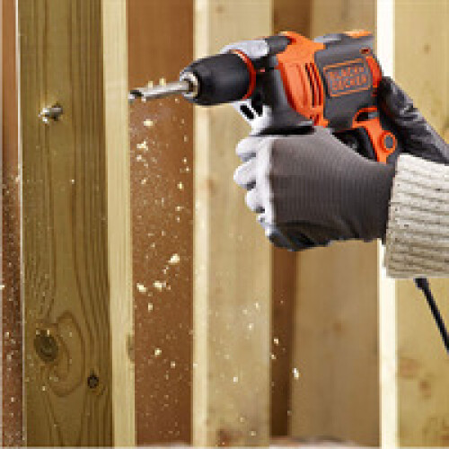 Black + Decker Black & Decker Corded Hammer Drill With Masonry Drill Bit 710 W 1