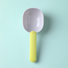 (Gray green) Multifunctional Pet Food Shovel Spoon Dog Cat Feeding Spoon Portable Pet Feed Supplies