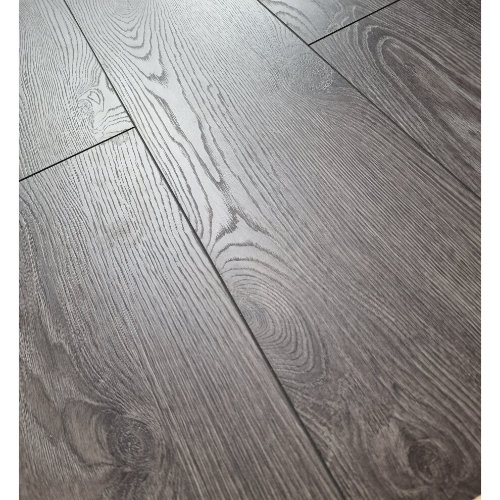 SAMPLE! Premium Elevated Flooring 8mm Grey Oak AC4 Laminate Flooring