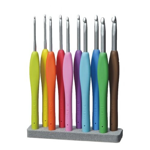Clover 3672 Amour Crochet Hook Set, 10 sizes 1
