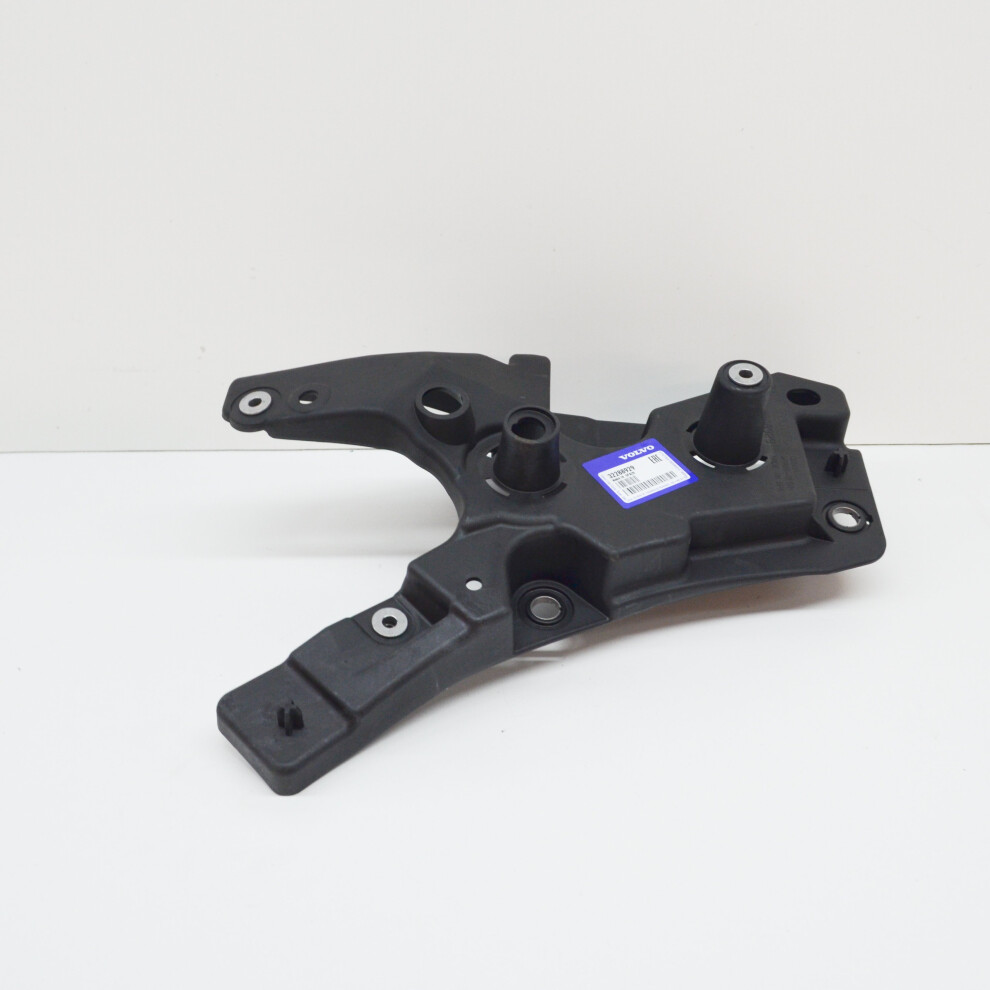 VOLVO XC60 MK2 Front Right Fender Carrier 32288929 NEW GENUINE on  