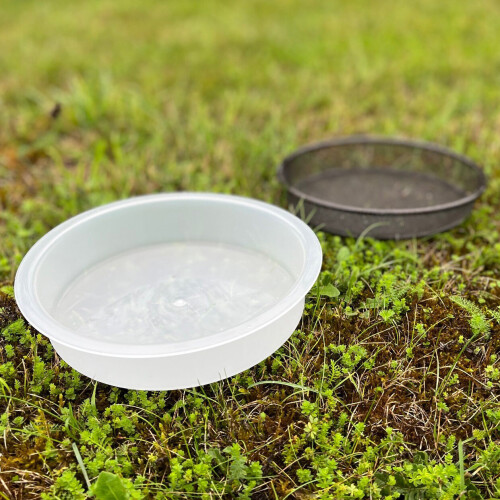 Selections Water Dish & Mesh Seed Dish Set for Bird Feeding Stations 1