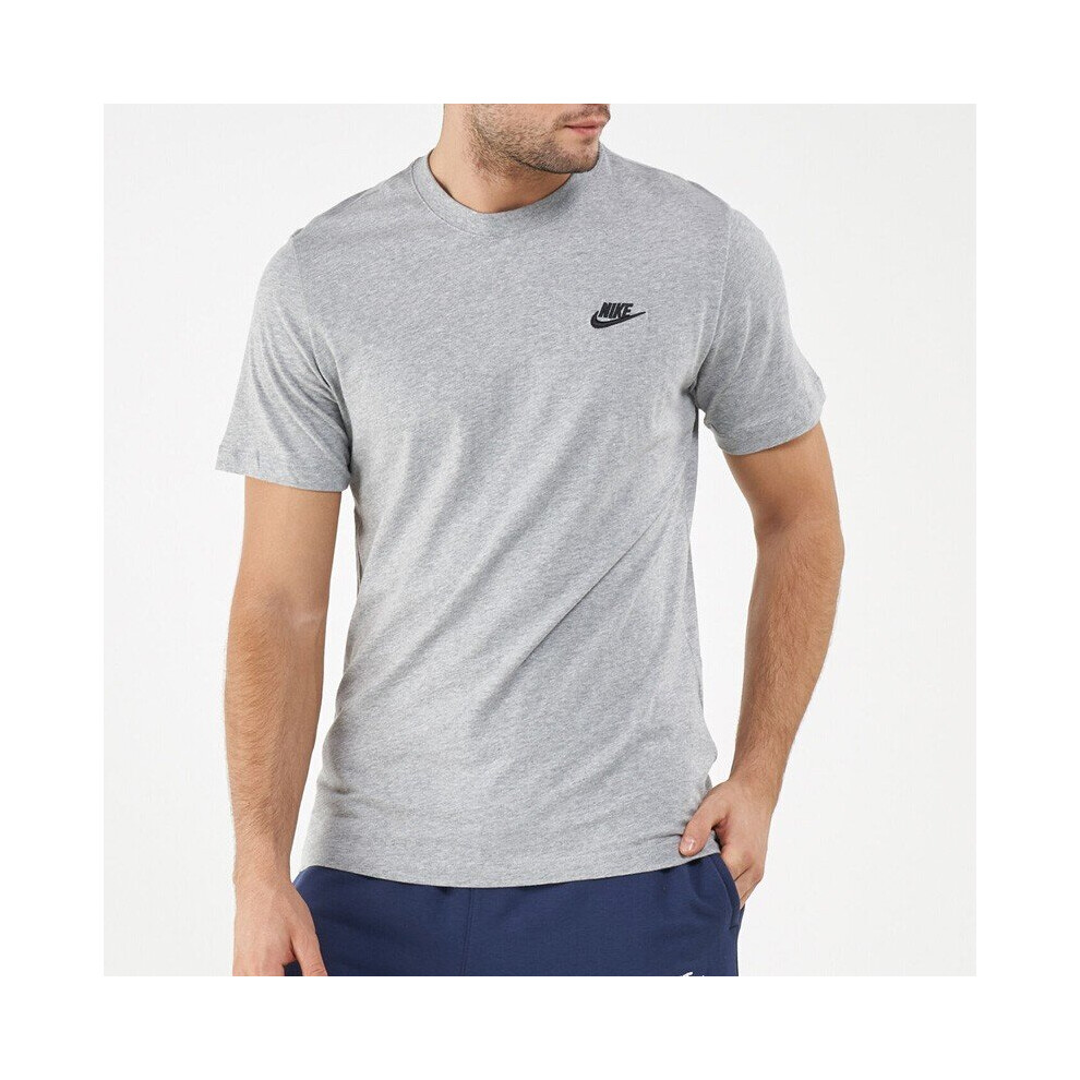 (827021-068 Nike Mens T Shirt Grey M) Nike Mens Futura T Shirt Sportswear Club Swoosh Classic Logo Crew Neck Tee