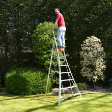 (3.0m BPS 3 Leg Trade Master Tripod) Garden Ladder Tripod - 3 Leg Height Adjustable
