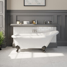 Freestanding 1550mm Traditional Roll Top Slipper Bath Tub Bathroom Ball Feet