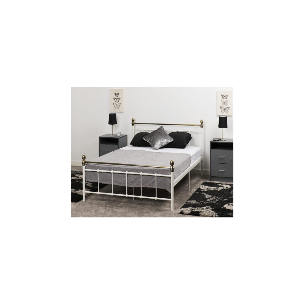Marla Double Bed