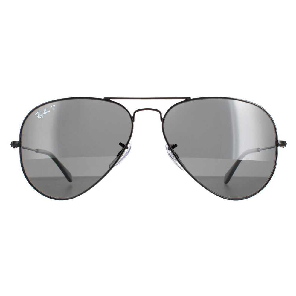 Ray-Ban Unisex Black Aviator Polished Polarized Aviator 3025 - Image 7