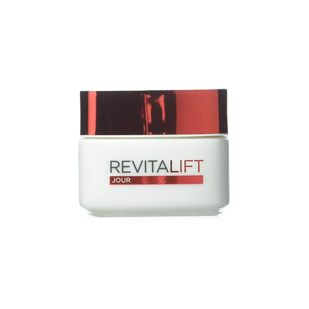 LOreal Revitalift Hydrating Day Cream with Anti-wrinkle and Extra Firming, 1.7 Ounce