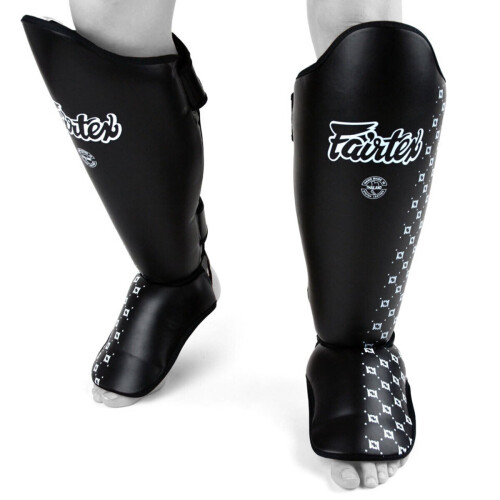 (Medium) Fairtex Sp5 Muay Thai Shin Pads - Black