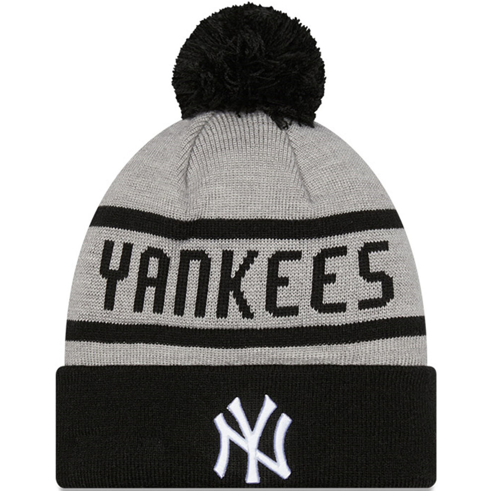 New Era Mens New York Yankees MLB Cuffed Sideline Beanie Bobble Hat - Grey