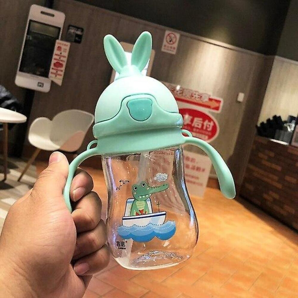 Cartoon Portable Baby Feeding Water Drink Straw Water Bottle Sippy Cup With Handle(Green) Green Hkhbjs