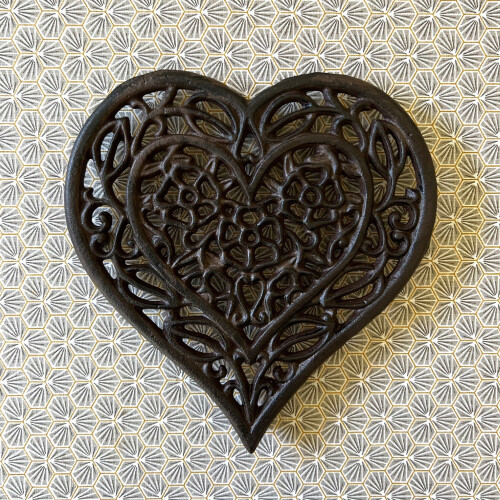 Selections Cast Iron Heart Shaped Trivet 2