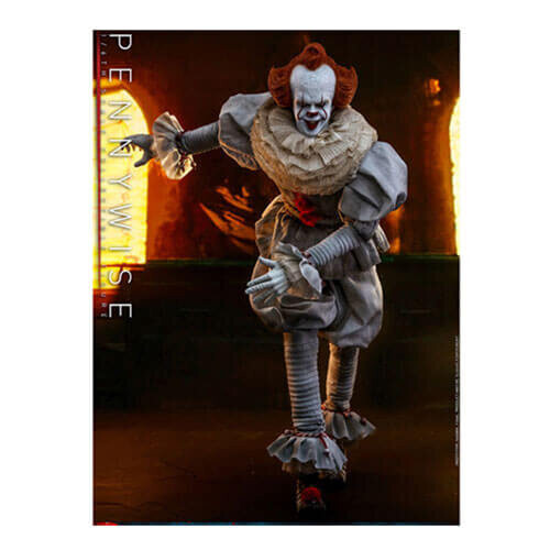 figurina Hot Toys MMS555 - It Chapter Two  - Pennywise 1