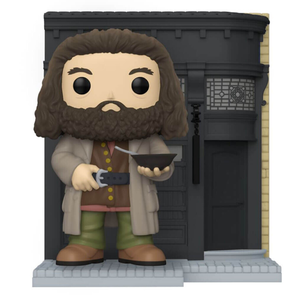 Harry Potter Leaky Cauldron W/ Hagrid Diagon Alley Pop!