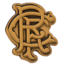 Official Glasgow Rangers FC gold coloured crest shape pin badge